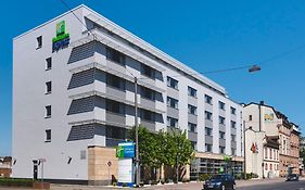 Holiday Inn Express Frankfurt Messe By Ihg