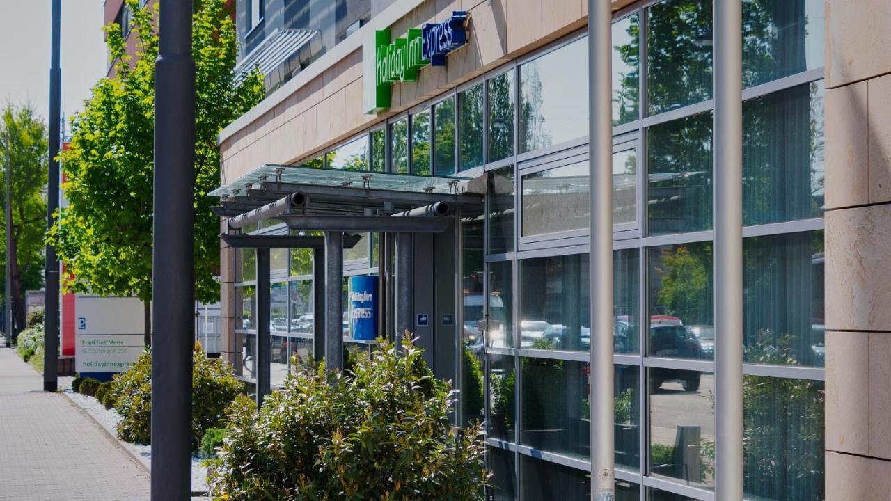 Holiday Inn Express Frankfurt Messe By Ihg Francoforte sul Meno Esterno foto