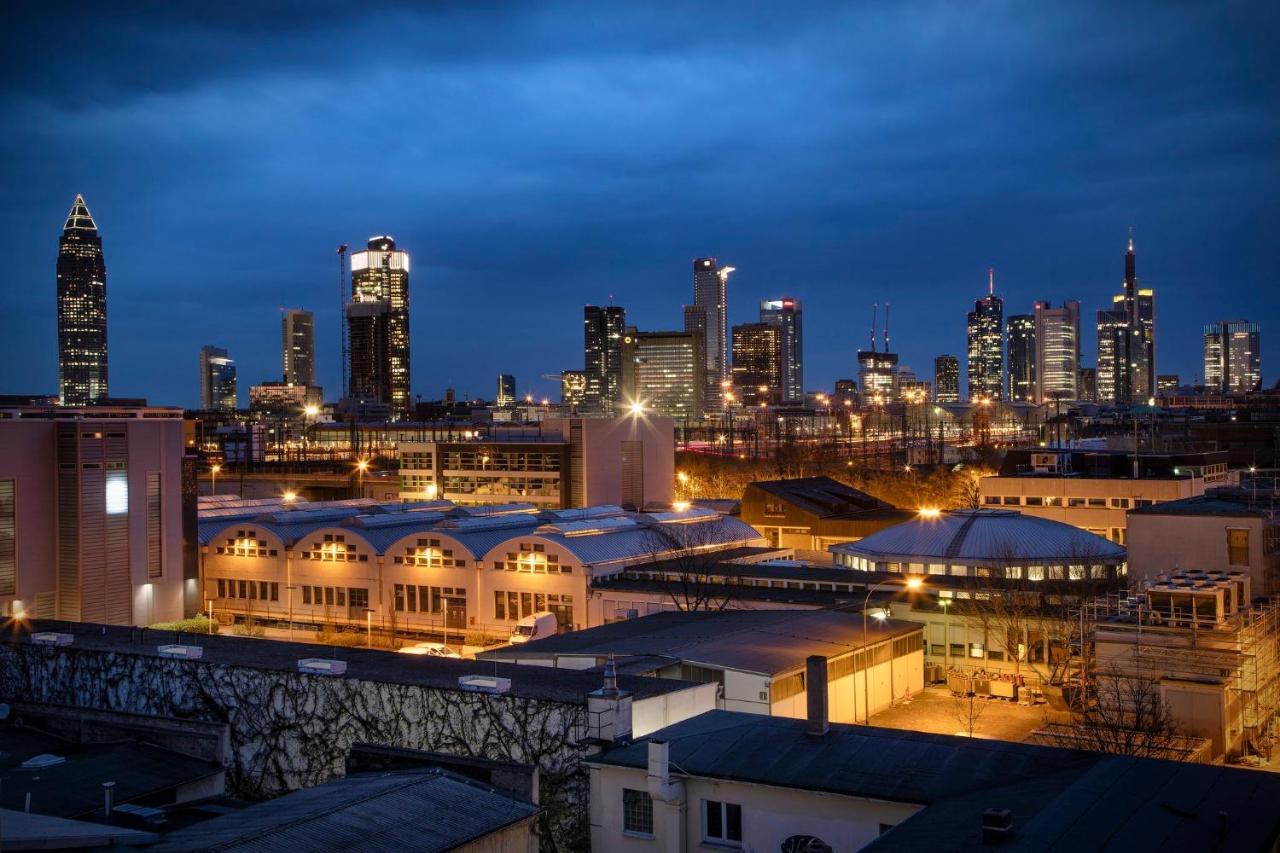 Holiday Inn Express Frankfurt Messe By Ihg Francoforte sul Meno Esterno foto